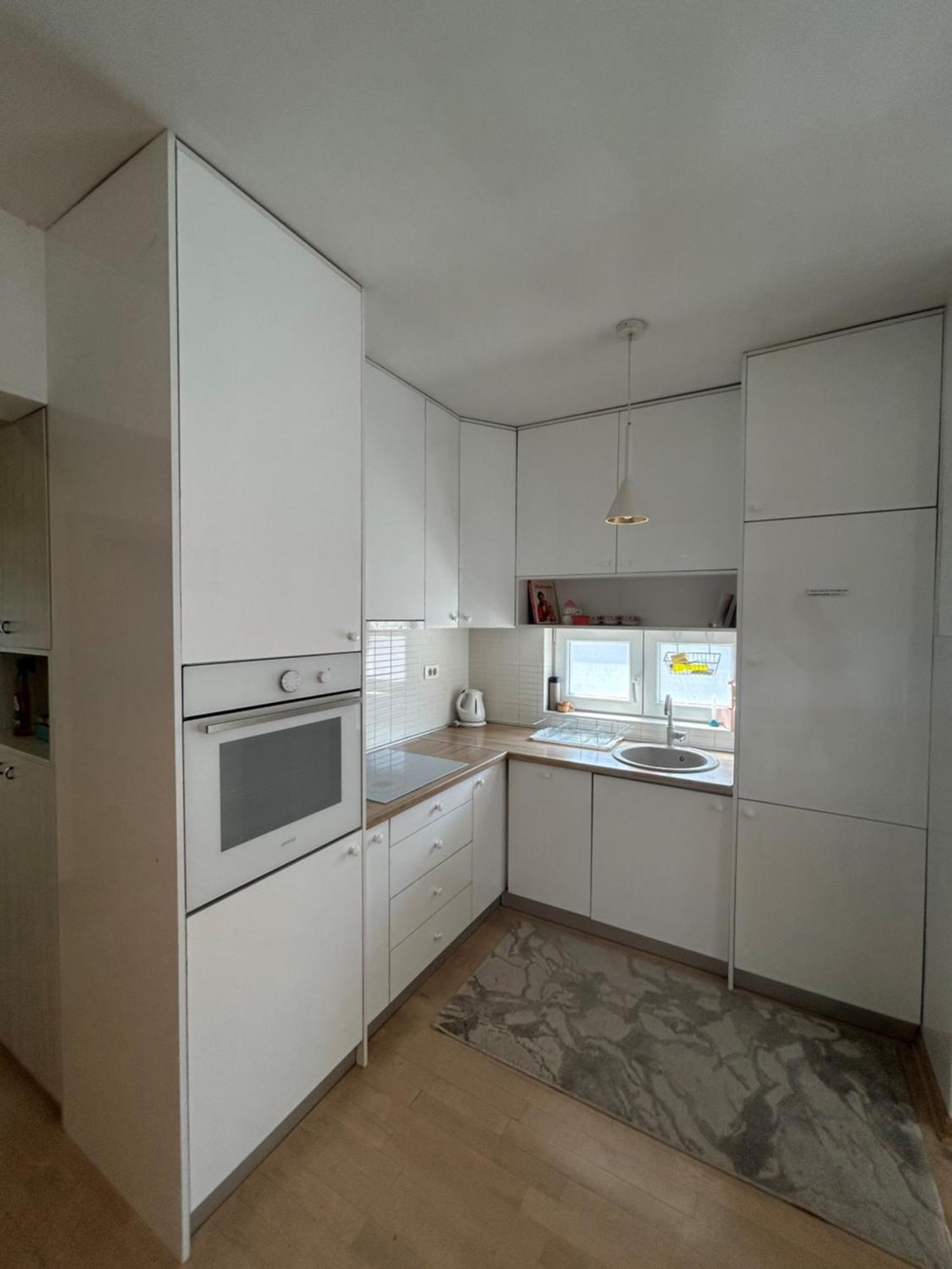 Ana'S 2 Bedrooms Lovely Flat ポドゴリツァ エクステリア 写真